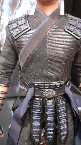 HOT TOYS WENWU(EL MANDARIN)