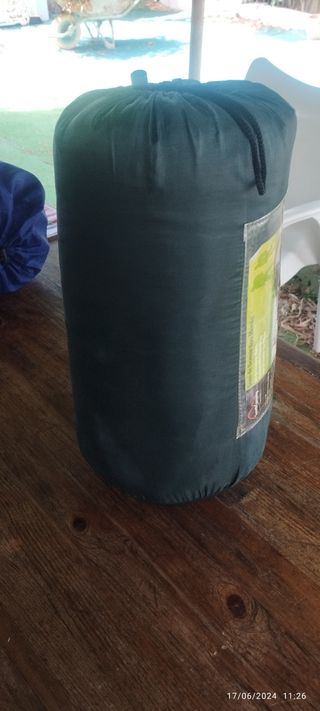 Sacos de dormir y hamaca