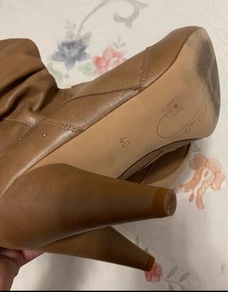 Botin camel Bershka