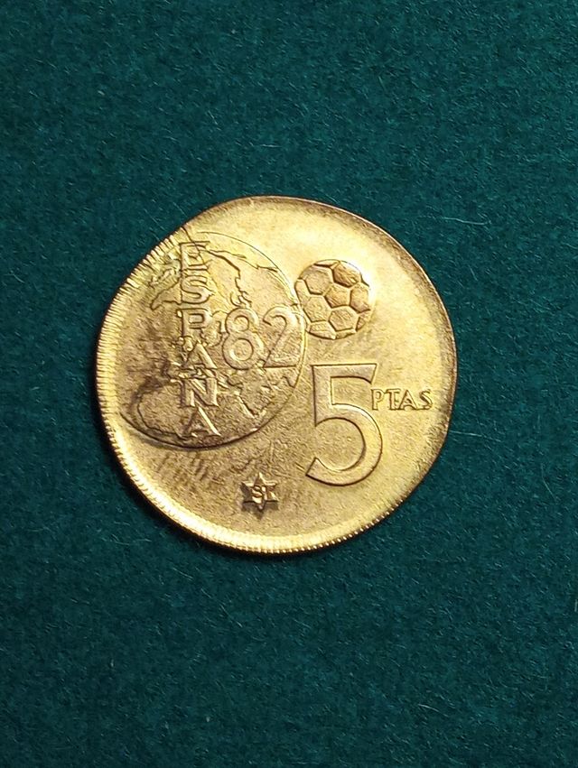 ERROR. VARIANTE. Moneda 5 ptas.
