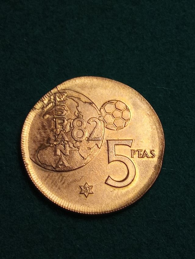 ERROR. VARIANTE. Moneda 5 ptas.