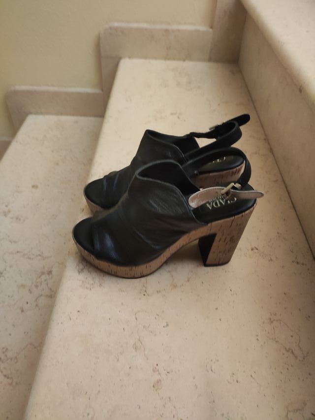 Vendo Sandalo GIADA misura n° 36 da donna