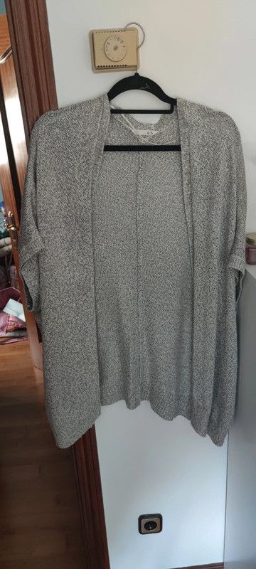 Chaleco punto Lefties