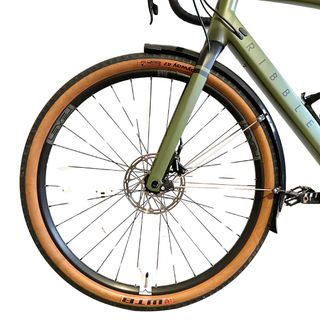 Bicicleta electrica gravel Ribble carril carretera