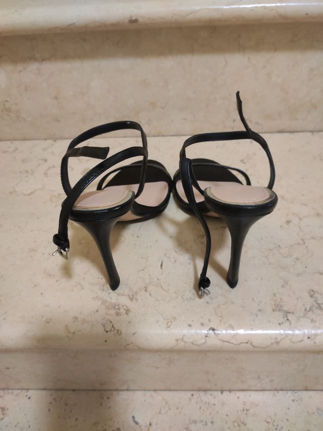 Vendo Scarpa con tacco ZARA WOMAN, misura n° 37