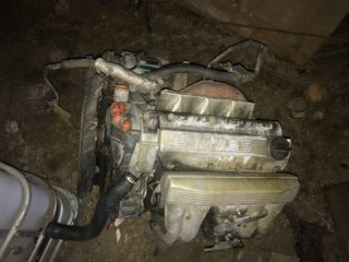 Despiece motor Bmw e30 3.16i