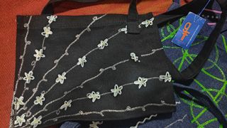 Bolso pintado y hecho a mano