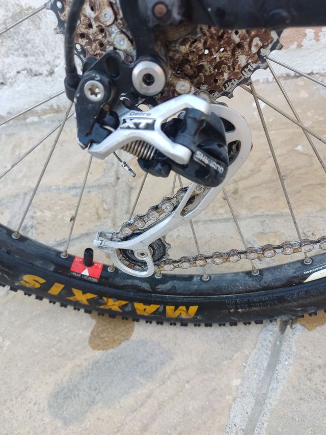 Bicicleta de montaña cube attention