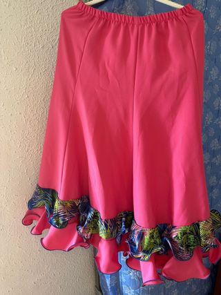 Falda folclore volantes rosa y azul T.12 elastico