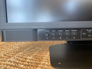 Monitor de Produccion JVC DTV24 G1