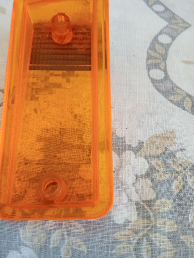 Tulipa coche SEAT 133 Años 70 Marca gemo