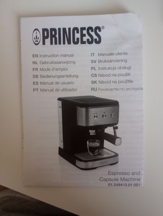 Cafetera exprés Princess para cafè molido y cápsul