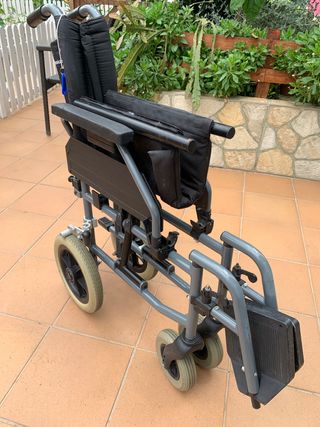 Silla de ruedas plegable rueda 300