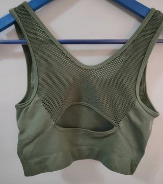 Top deportivo boomerang 
