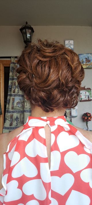 Peluquería y maquillaje