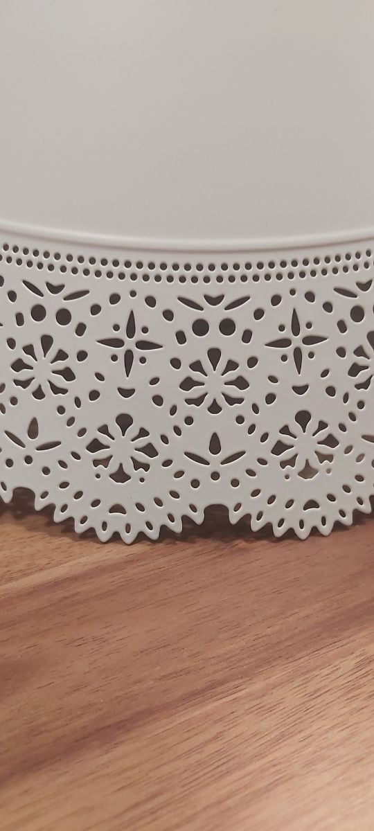 Lámpara techo filigrana. Sekond Ikea