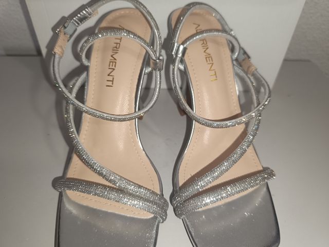 Sandalias plateadas