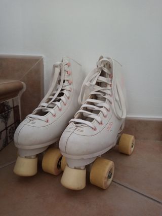 Patines de 4 ruedas talla 39