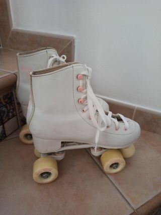 Patines de 4 ruedas talla 39