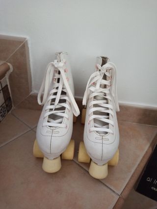 Patines de 4 ruedas talla 39