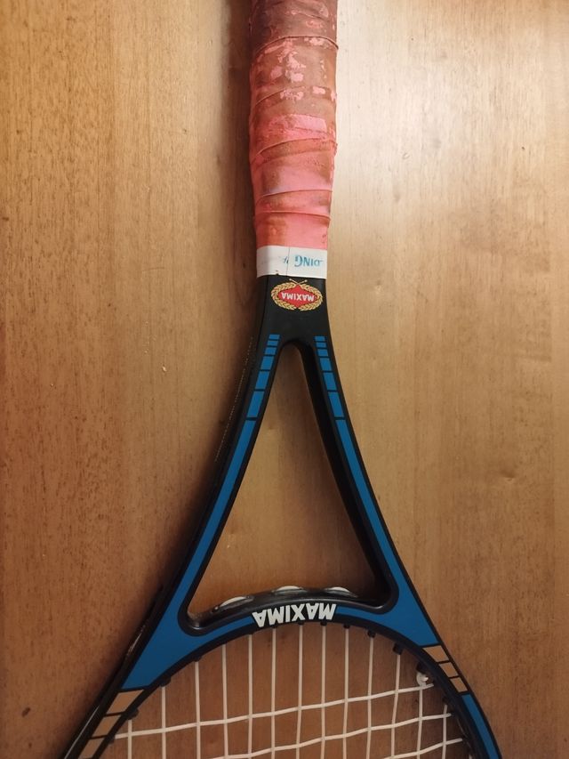 Racchetta da tennis vintage Maxima.
