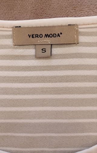 CAMISETA VERO MODA 