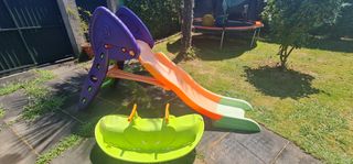 Tobogán gran tamaño FEBER y regalo de balancín