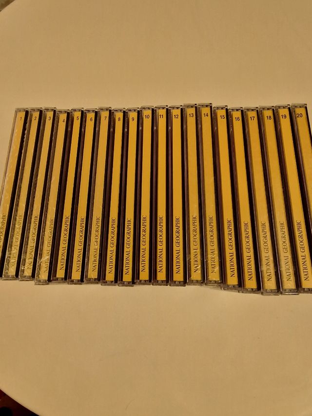 DOCUMENTALES DVD 20 UNIDADES