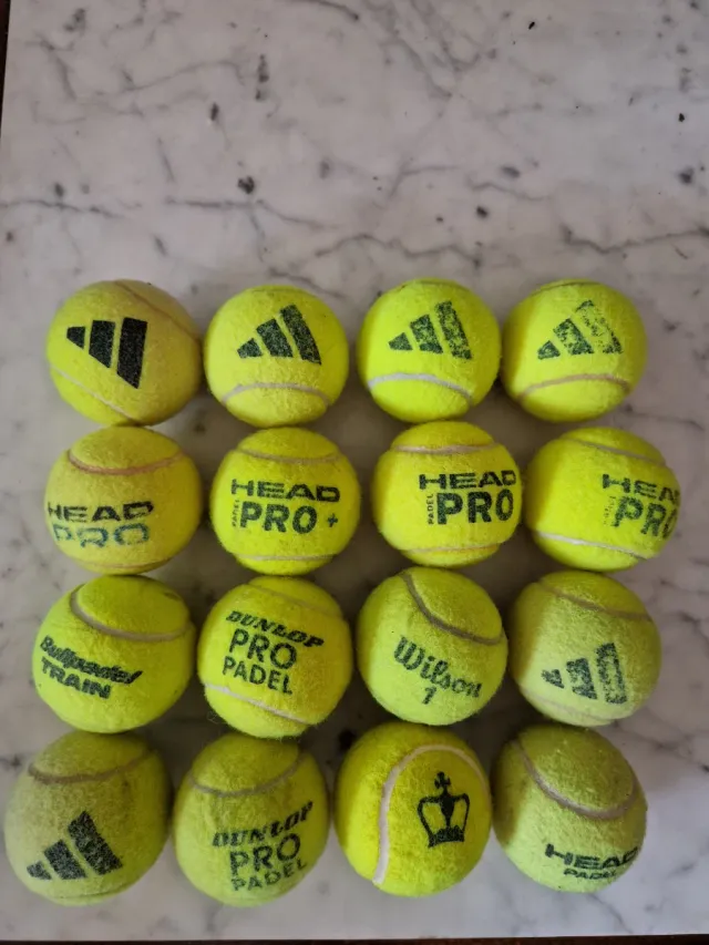 16 pelotas tennis