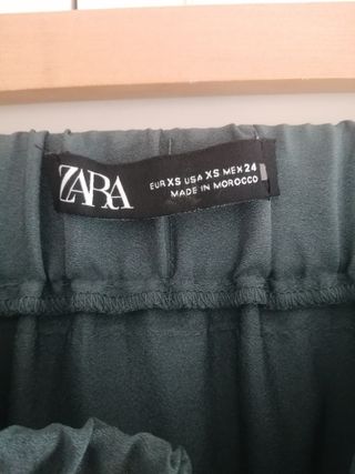 Falda midi con flecos