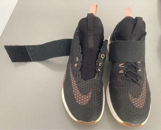 Zapatillas Nike Zoom Training, Castro Urdiales