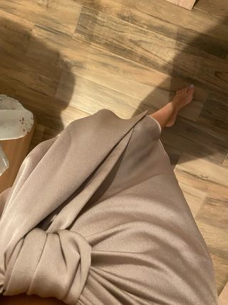 Falda midi zara