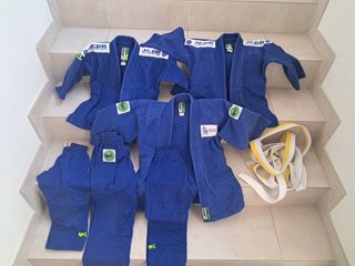Trajes de judo
