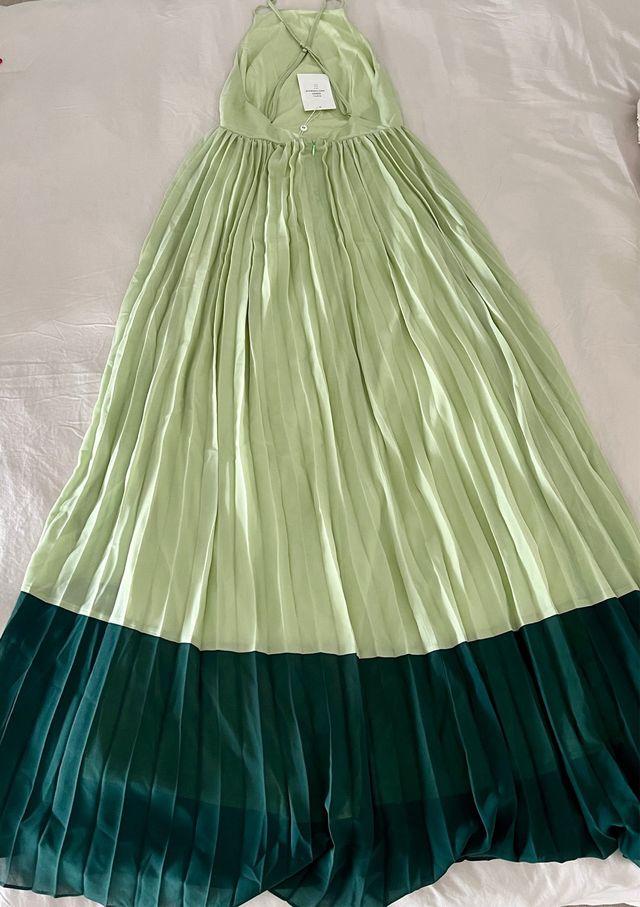 Vestido largo con espalda descubierta