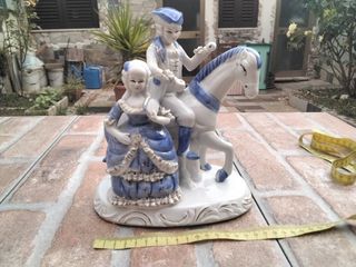 Statua vintage porcellana 