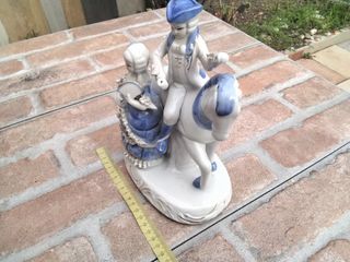 Statua vintage porcellana 