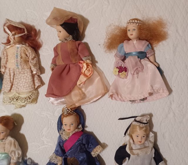 Muñecas de porcelana