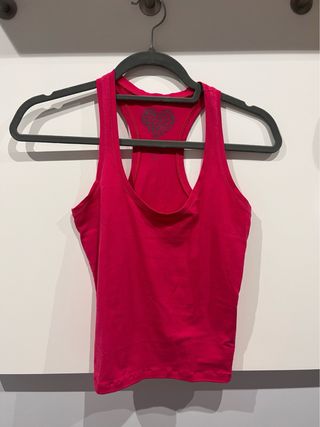 🎈 Camiseta fucsia con espalda olímpica Solo envio🎈