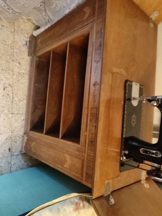 Maquina de.Coser antigua