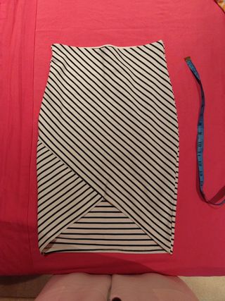Falda MIDI Zara 