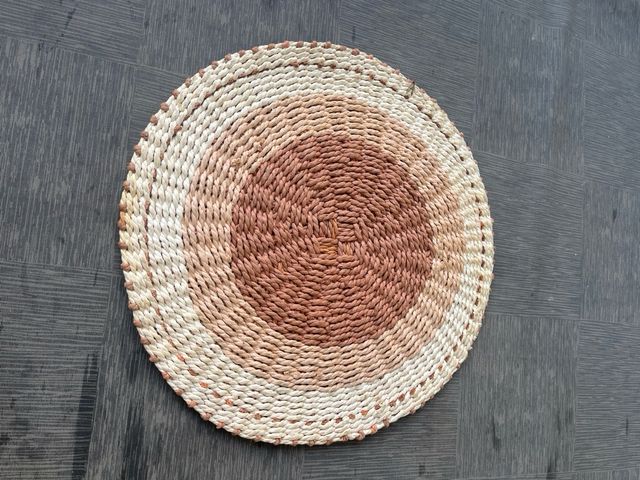 Protezione da tavolo per pentole, paella, vestiti