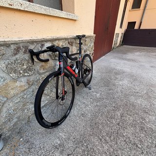 Bicicleta carretera bh aeroligth