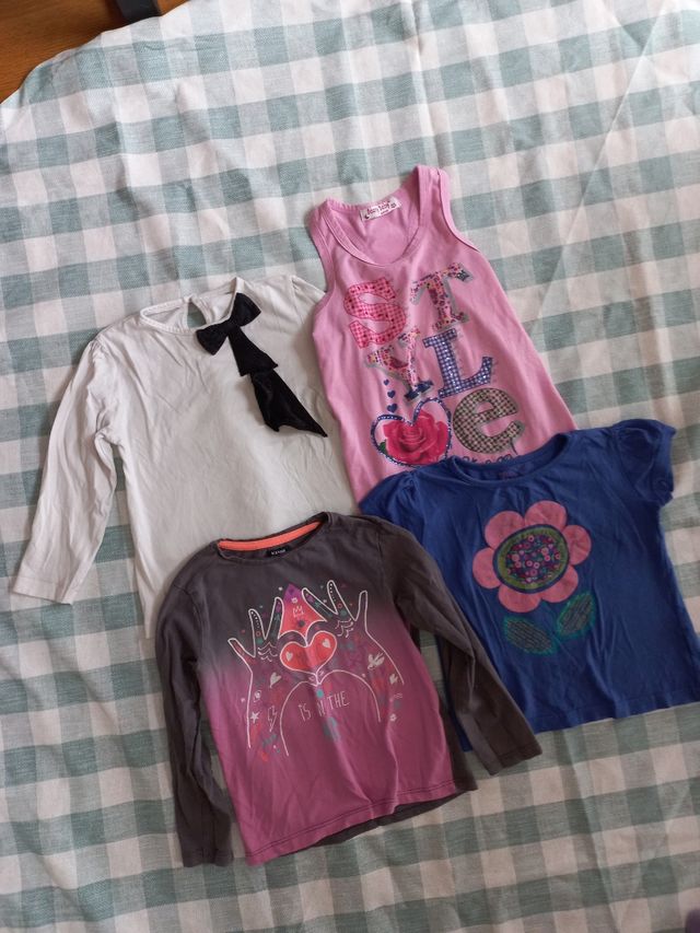 Lote cuatro camisetas