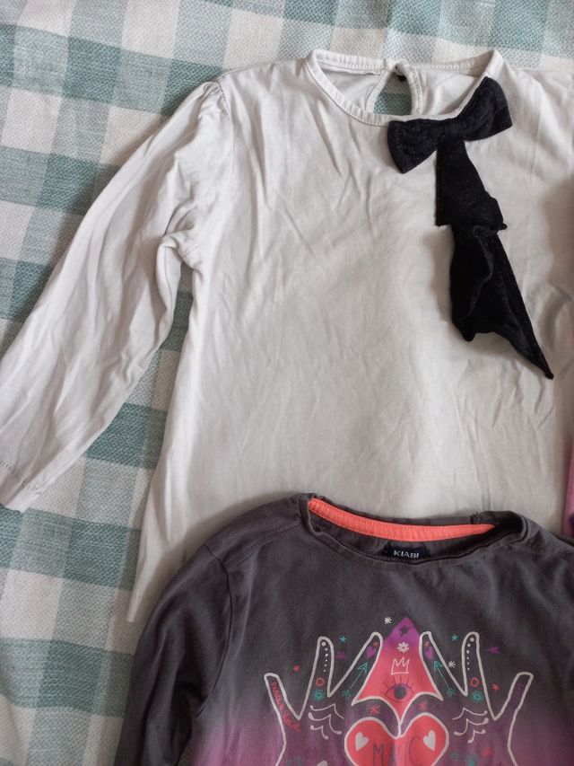 Lote cuatro camisetas