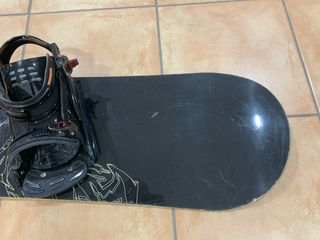 Tabla snowboard Rossignol Sultan con fijaciones