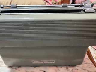 Hispano Olivetti Lexicom 80