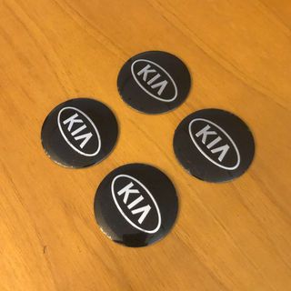 4 lenti adesive coprimozzo Kia 56mm nero