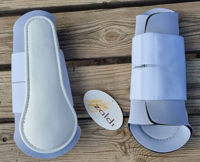 PAR DE PROTECTORES ZALDI NEOPRENO BLANCO ENVIO