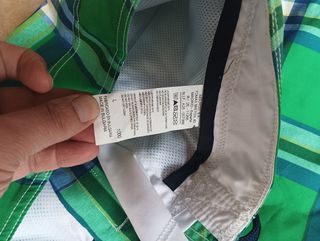 Bermudas Gals and Guys