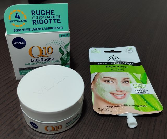 Set crema viso Nivea e maschera